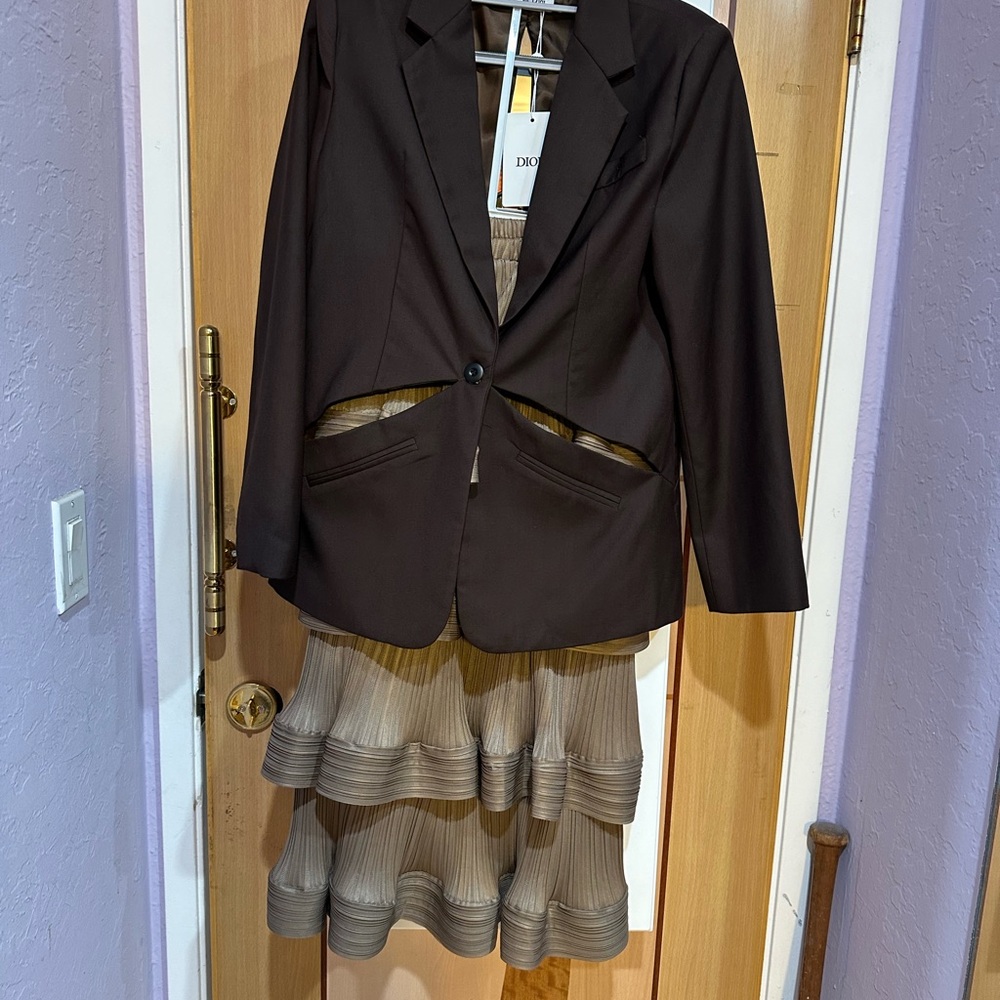 Brown Jacket & skirt